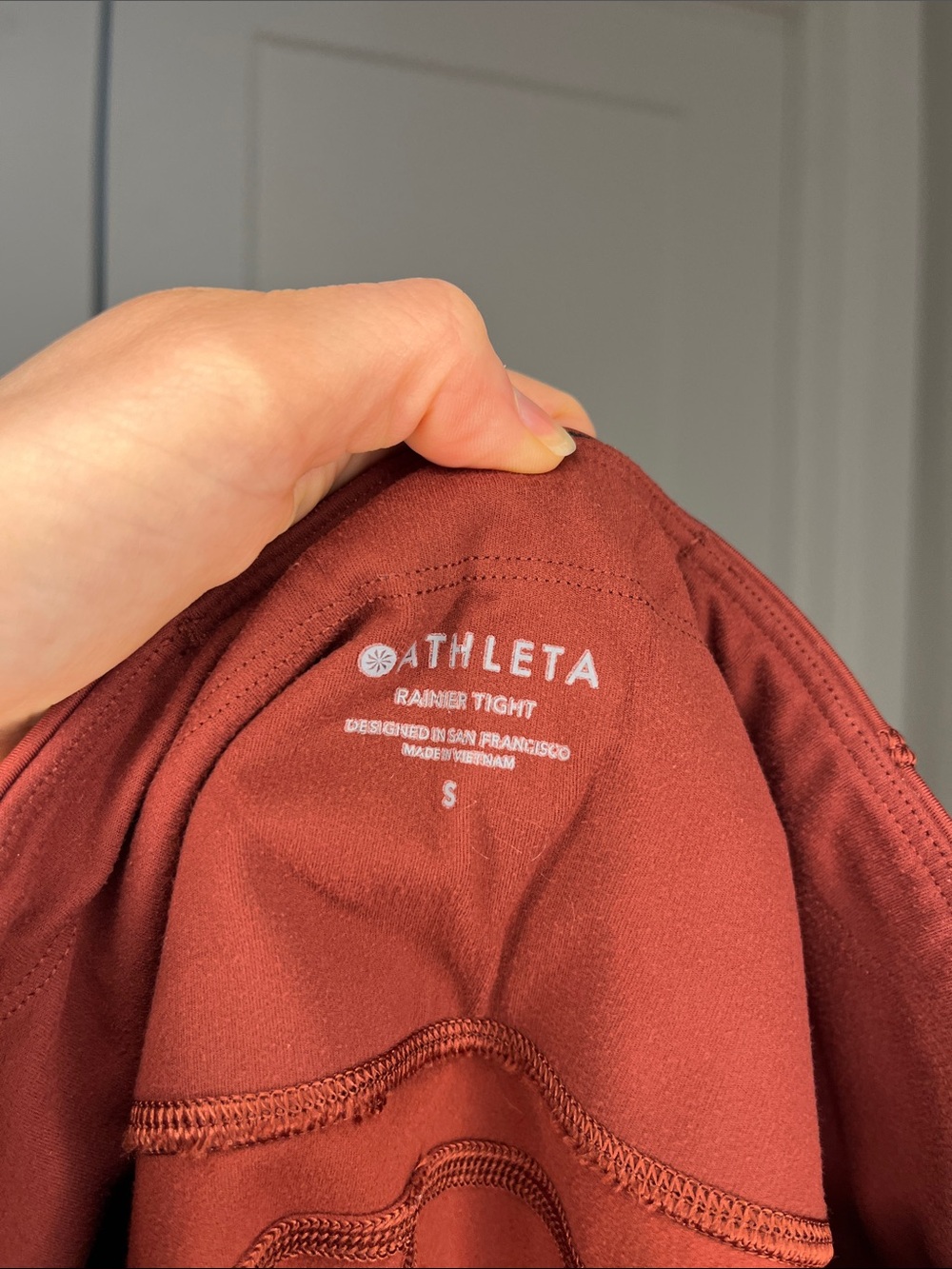 Athleta Rainier Tights Leggings Bundle in Red and Olive - Picture 4 of 5